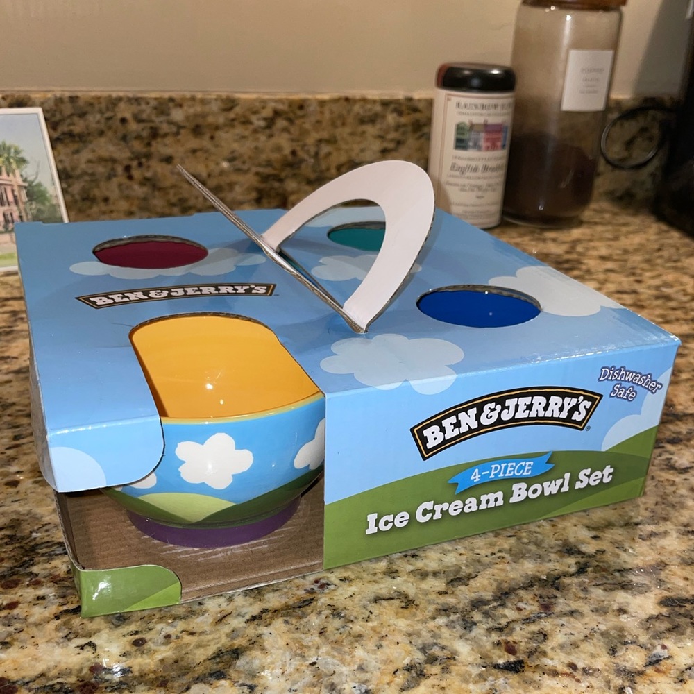 Ben and Jerry’s Ice Cream Bowl Set of 4